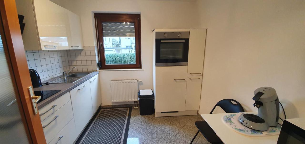 Outletcity Ferienwohnung - Apartment 4 Metzingen  Esterno foto