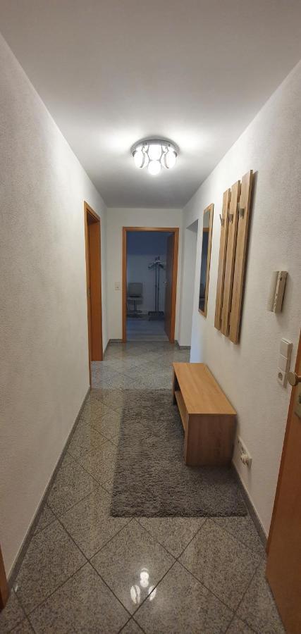 Outletcity Ferienwohnung - Apartment 4 Metzingen  Esterno foto